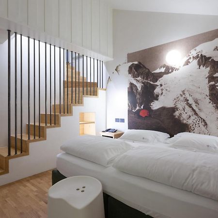 Hotel Berthod กูร์มาเยอร์ ภายนอก รูปภาพ