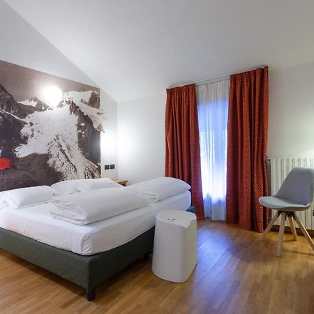 Hotel Berthod กูร์มาเยอร์ ภายนอก รูปภาพ